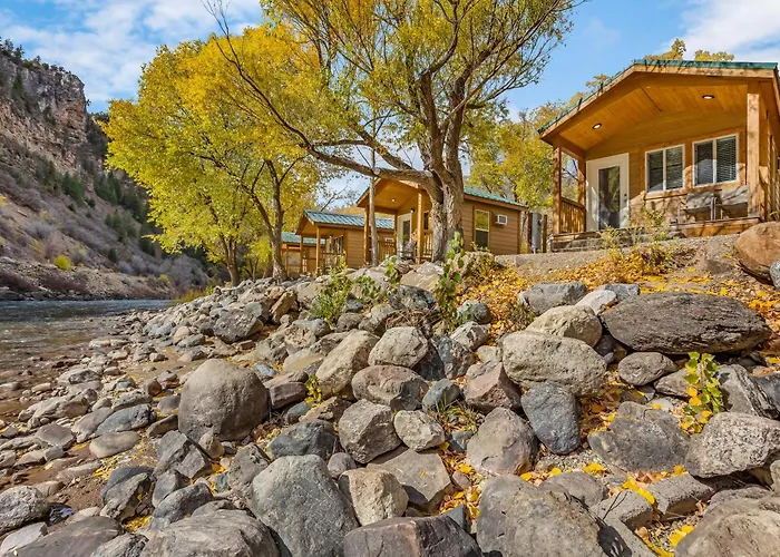 Dog friendly hotels Glenwood Canyon Resort